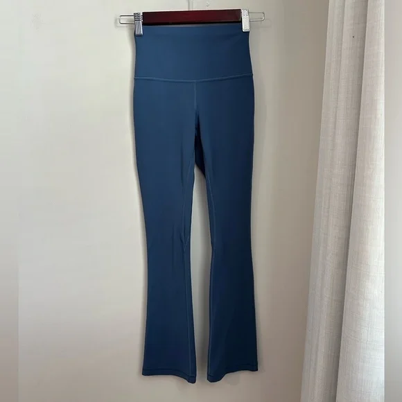 Lululemon Align High-Rise Mini-Flared Pant - Picture 11 of 11